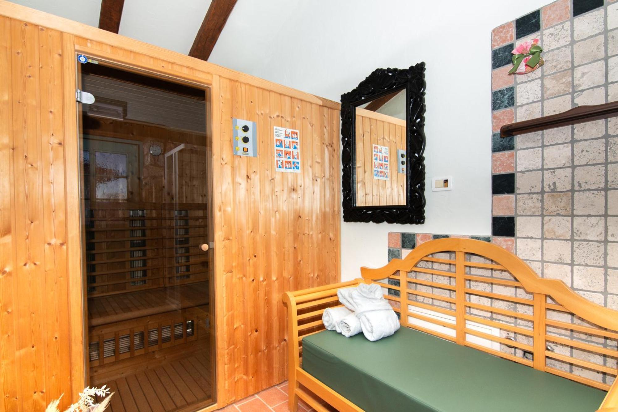 Apartments Valentinus 1800 Sežana Dış mekan fotoğraf
